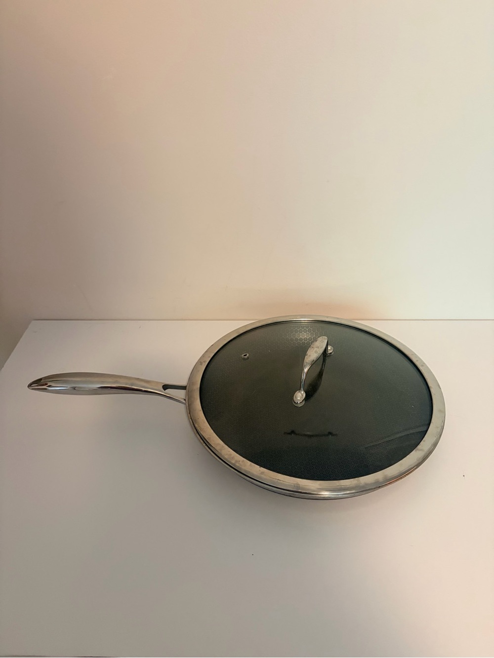 HexClad 12" FRYING PAN with LID 12-Inch 12 Hybrid Non-Stick -Used Good Condition